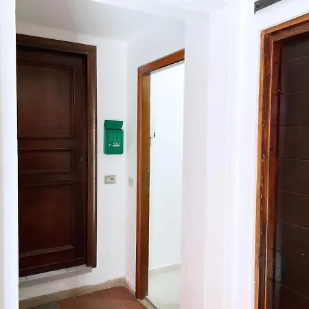 Casa Costanzo Apartment *